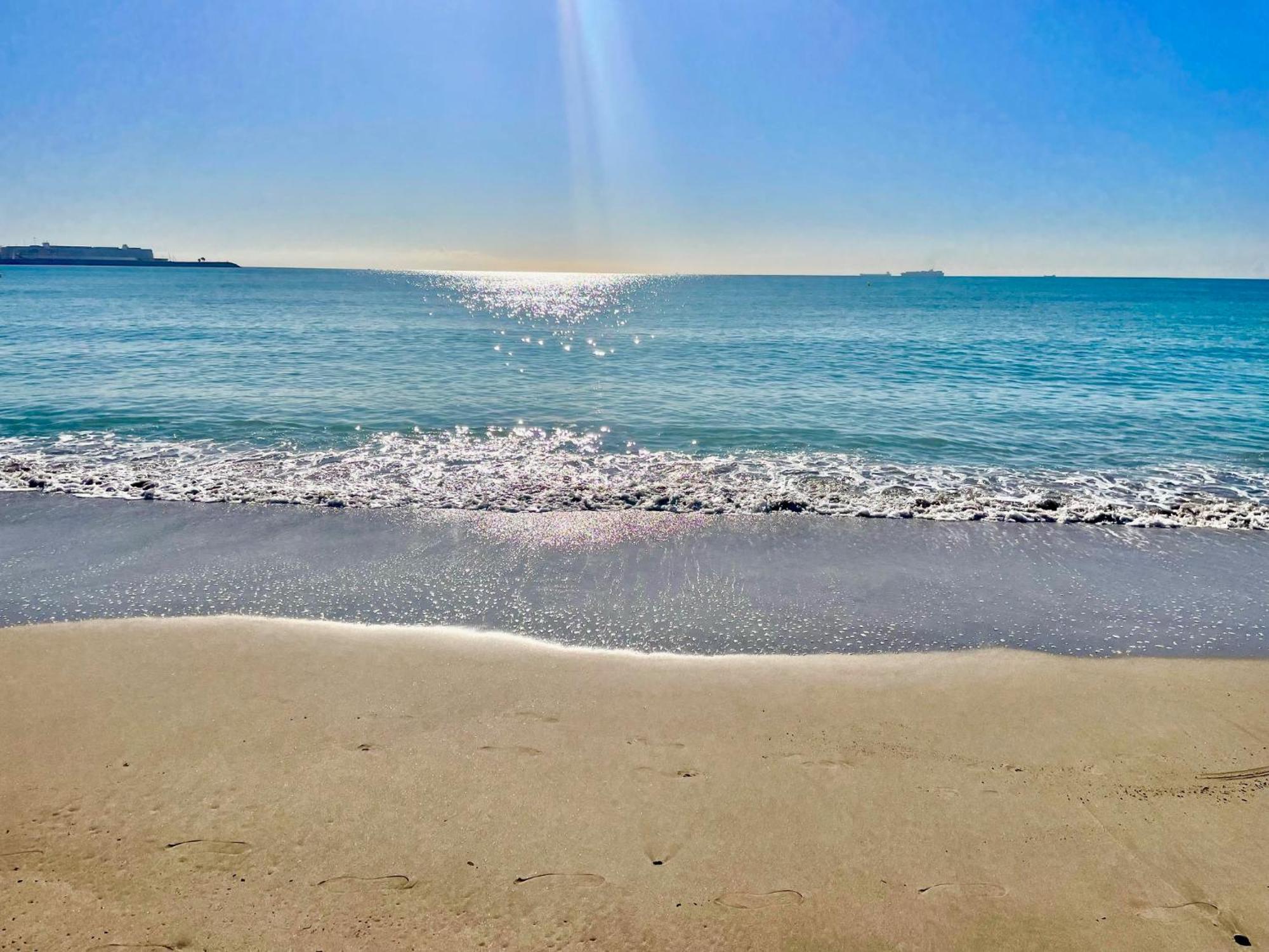 Precioso Apartamento Playa Pinedo Valencia Bagian luar foto